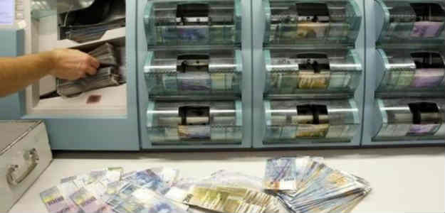 विदेशी मुद्रा भंडार करीब 10 अरब डॉलर गिरकर 622.27 अरब डॉलर पर पहुंचा: RBI