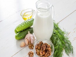 गर्मियों में Hydrate रहने के लिए Diabetes रोगी पी सकते हैं ये 5 कूलिंग ड्रिंक्स, Sugar Level पर नहीं पड़ेगा कोई फर्क गर्मियों में Hydrate रहने के लिए Diabetes रोगी पी सकते हैं ये 5 कूलिंग ड्रिंक्स, Sugar Level पर नहीं पड़ेगा कोई फर्क