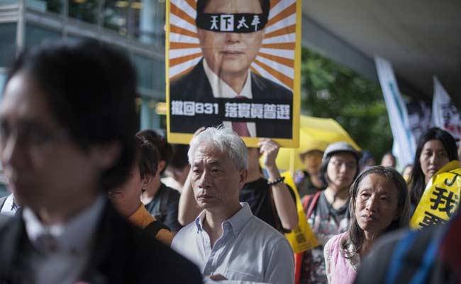 Hong Kong Protests As Top China Official Visits