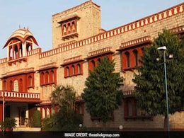 Tourism Ministry Mulls Draping Government-Run Hotels' Staff In Khadi Tourism Ministry Mulls Draping Government-Run Hotels' Staff In Khadi