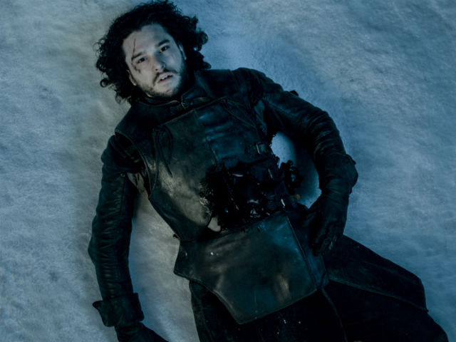 The Reason Why Jon Snow is Trending on Twitter