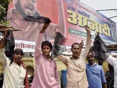 JNU Students' Union President Kanhaiya Kumar Shown Black Flags In Patna