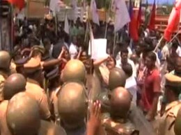 More Protests, But Oommen Chandy Says 'No CBI' In Kerala Student's Murder Case More Protests, But Oommen Chandy Says 'No CBI' In Kerala Student's Murder Case