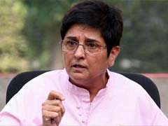 Kiran Bedi Joins Cleanliness Drive In Puducherry