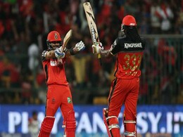 आईपीएल 2016 : घायल कोहली के रिकॉर्डतोड़ प्रदर्शन से बैंगलोर ने पंजाब को दी करारी मात आईपीएल 2016 : घायल कोहली के रिकॉर्डतोड़ प्रदर्शन से बैंगलोर ने पंजाब को दी करारी मात