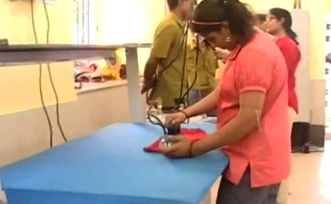 A Kolkata Laundry Helps People With Special Needs Find Employment