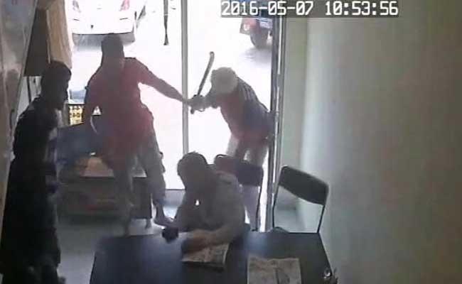 With Butcher's Knife, They Vented Road Rage In Ludhiana. Caught On CCTV