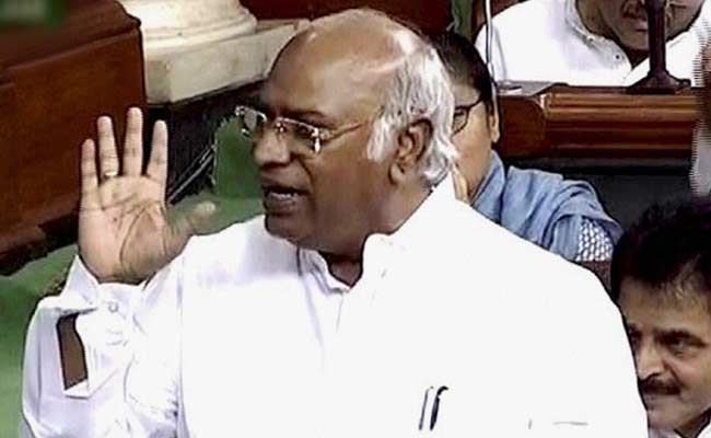 Opposition Insists On Adjournment Motion Over Currency Issue In Lok Sabha