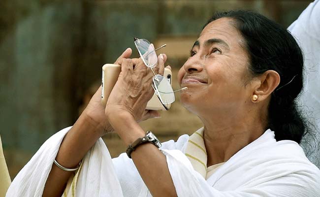 For Mamata Banerjee Swearing In, Bangladesh Sends Sari, Fish, Molasses