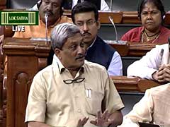 Indian Air Force Does Not Fly Aged Aircraft: Manohar Parrikar
