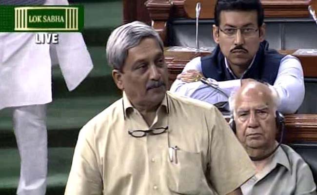 Hope What We Could't Do In Bofors, We'll Do In Agusta Case, Says Manohar Parrikar: Live Updates