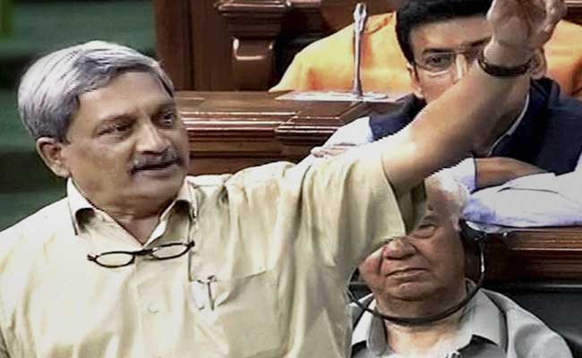 4-5 Small Leads About Missing AN-32 Plane: Defence Minister Manohar Parrikar