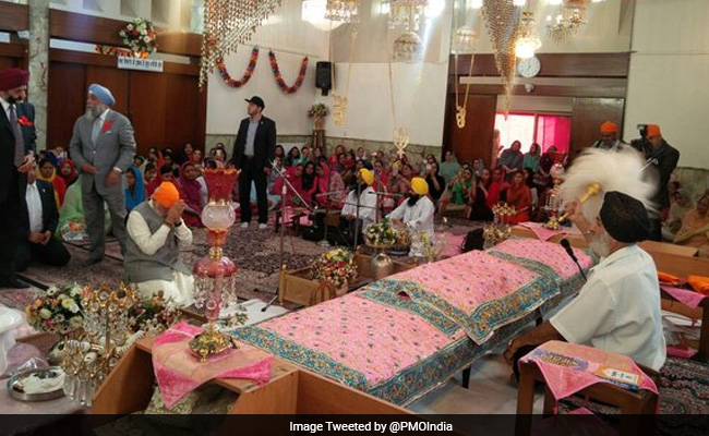 PM Modi Begins Iran Tour With Visit To Gurudwara