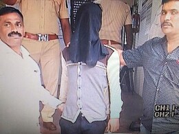 मुंबई में भी दिखा ओला कैब के ड्राइवर का घिनौना चेहरा, महिला यात्री से की बदसलूकी मुंबई में भी दिखा ओला कैब के ड्राइवर का घिनौना चेहरा, महिला यात्री से की बदसलूकी