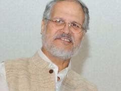 Najeeb Jung Misused Position To Restore Ration Shop's Licence: AAP