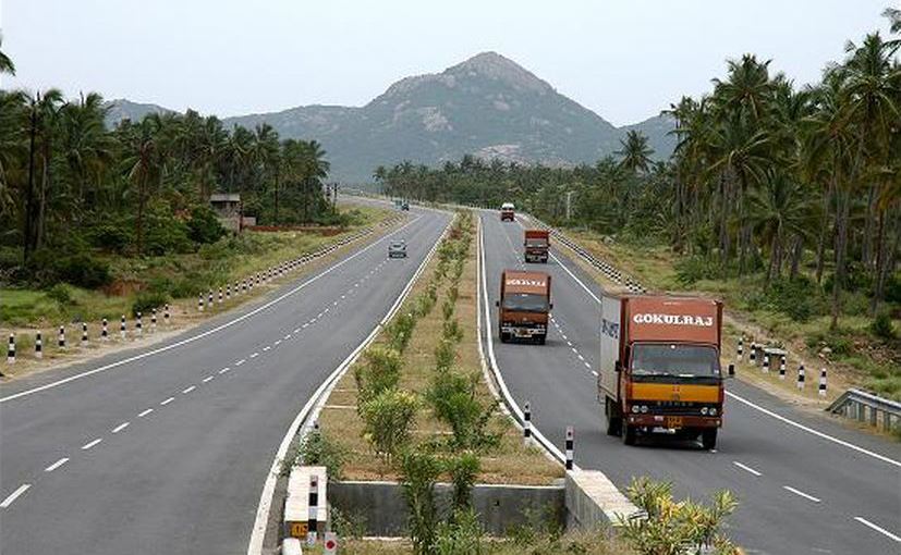 Government Mulls Use of Highways as Aircraft Runways