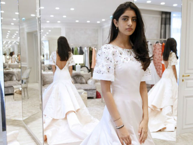 Amitabh Bachchan's Granddaughter Navya Shares Pics From Graduation Day