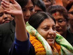 नेपाली राष्ट्रपति ने एक हफ्ते में नया पीएम चुनने को कहा, ताकि राजनीतिक अस्थिरता खत्म हो