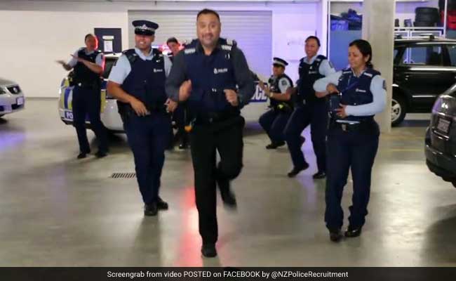 Kiwi Cops Dancing In The 'Running Man' Video Goes Viral