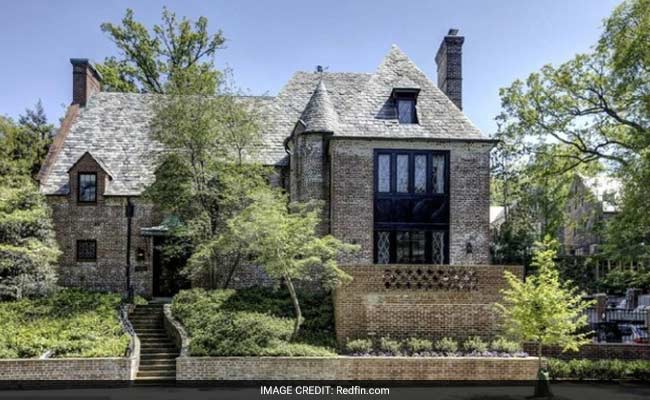 Obama Leases 9-Bed Room Mansion As Post-Presidential Home: Reports