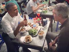 Barack Obama Drop-In For Pork Soup Stuns Vietnam Street Shop Owner