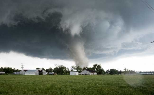 At Least 10 Hurt As Storms Move Into Ohio River Valley