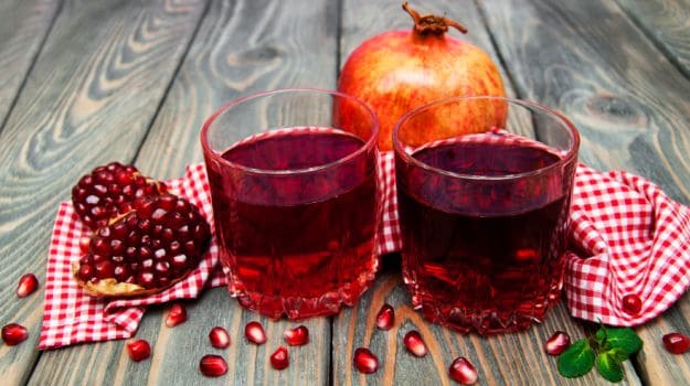Pomegranate Tea: पाचन, स्किन और दिल के लिए रामबाण है अनार के छिलकों की चाय! ऐसे करें तैयार