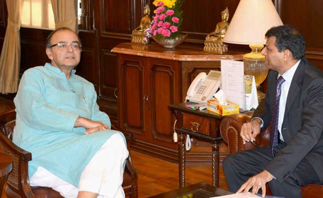 RBI Governor Raghuram Rajan Meets PM Modi: Sources