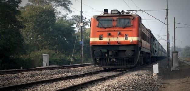 Man Attempts Immolation In Train, Suffers 40% Burns