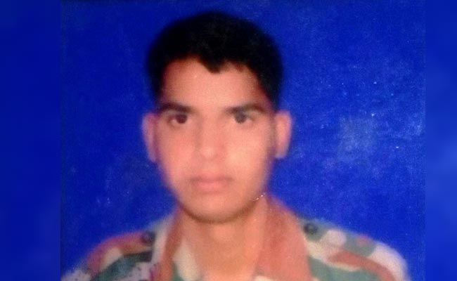 एलओसी पर सेना ने घुसपैठ का प्रयास विफल किया, एक जवान शहीद