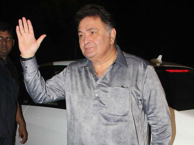 <i>Mera Bharat Mahaan</i>, Says Rishi Kapoor After Tweets on Gandhis