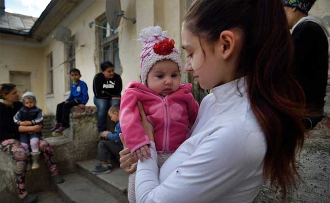 Mothers At 15, Pregnant Teenagers Of Romania Tell Their Tale