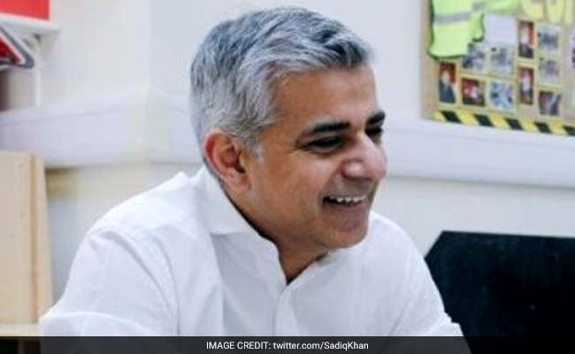 London Looks Set To Elect First Muslim Mayor