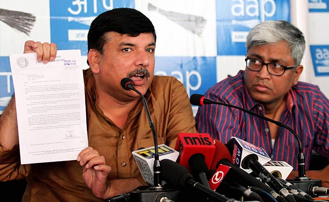 AAP Leaders Meet Delhi Police Chief, Seek Action Against Those Who 'Attacked' Minister