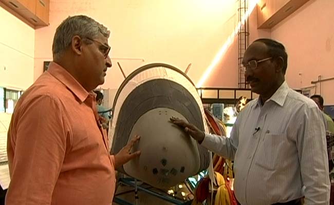 Top Scientist Explains The Swadeshi Space Shuttle; Launch Likely On Monday