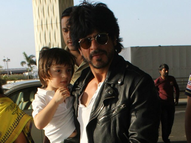 In Which Shah Rukh Does What he Was 'Forbidden' to, Posts Pic of AbRam
