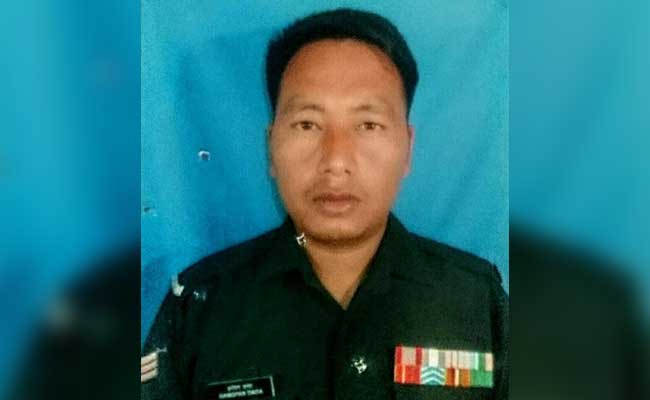 सेना ने 24 घंटे में दो मुठभेड़ों में छह आतंकियों को मार गिराया, दो जवान शहीद