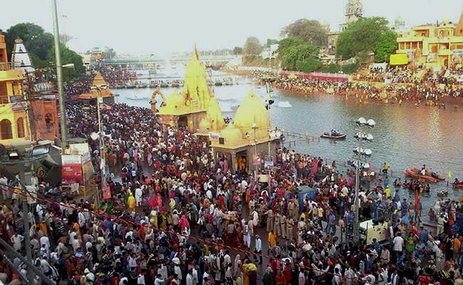 महाकुंभ की टेंट सिटी में उपलब्ध होंगी सुपर डीलक्स होटल जैसी सुविधाएं महाकुंभ की टेंट सिटी में उपलब्ध होंगी सुपर डीलक्स होटल जैसी सुविधाएं