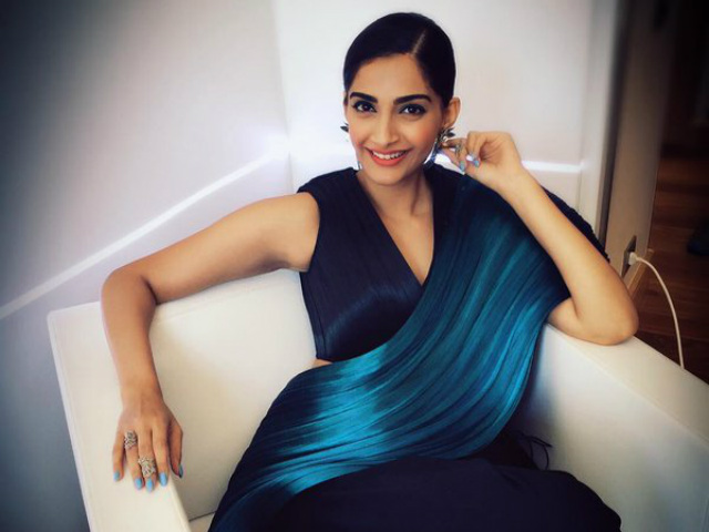 Cannes 2016: Sonam Kapoor Looks Twice As Nice on Her First Day