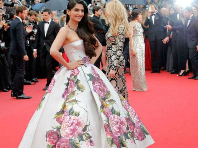 Cannes 2016: Sonam Kapoor 'Doesn't Think' About Her Red Carpet Look
