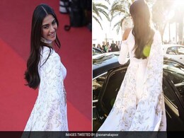 कान फिल्म फेस्टिवल के रेड कारपेट पर कुछ ऐसी दिखीं सोनम कपूर, देखें तस्वीरें कान फिल्म फेस्टिवल के रेड कारपेट पर कुछ ऐसी दिखीं सोनम कपूर, देखें तस्वीरें