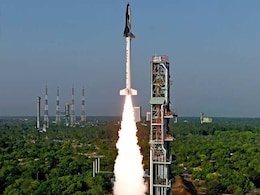 India's Mini-Shuttle Blasts Into Elon Musk's Race For Space India's Mini-Shuttle Blasts Into Elon Musk's Race For Space