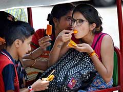 Mercury Touches 40-Degree Mark In Delhi, Heatwave To End By Monday