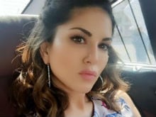 Sunny Leone Denies Putting No-Kissing Clause in Film Contracts