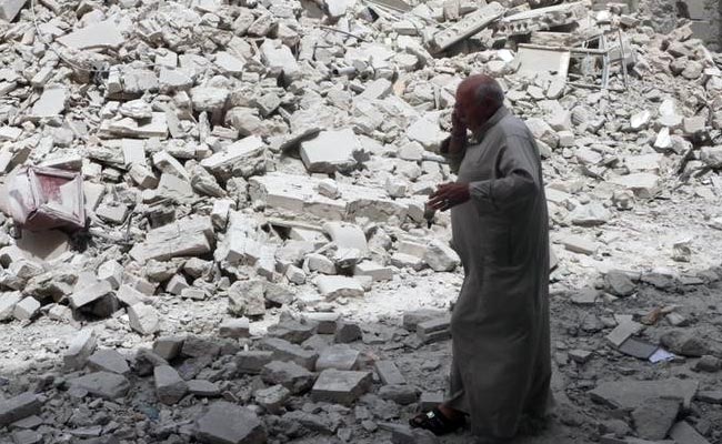 Intense Battle In Syria's Aleppo Kills Dozens, Air Strikes Force Rebel Retreat