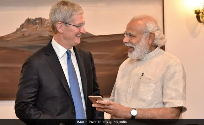 पीएम मोदी ने Apple प्रमुख टिम कुक से मुलाकात की, 'मोदी एप' का अपडेट संस्करण लॉन्च किया