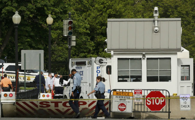 Secret Service Officer Shoots And Wounds Man Outside White House