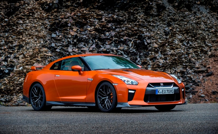 2017 nissan gt r review review front