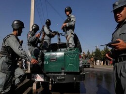 अफगानिस्तान में पुलिस बसों पर तालिबान के हमले में 37 की मौत, 40 घायल अफगानिस्तान में पुलिस बसों पर तालिबान के हमले में 37 की मौत, 40 घायल