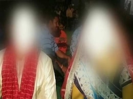 कौमार्य परीक्षण में लड़की हुई फेल, पंचायत ने शादी को बताया अस्वीकार्य कौमार्य परीक्षण में लड़की हुई फेल, पंचायत ने शादी को बताया अस्वीकार्य